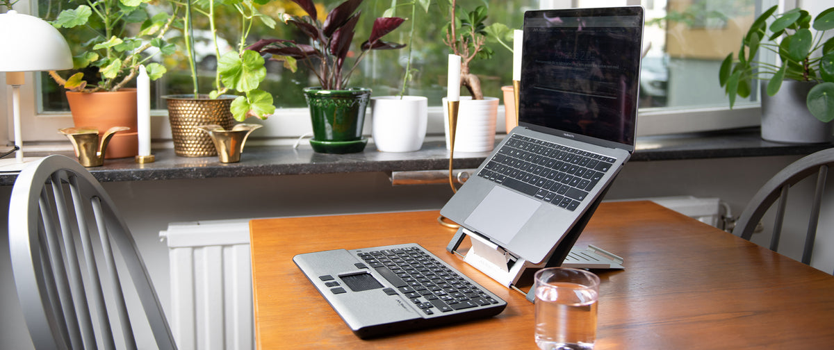 Mousetrapper Laptop Stand in detail