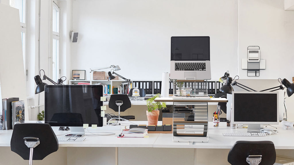Mousetrapper Standfriend detail and workstation view